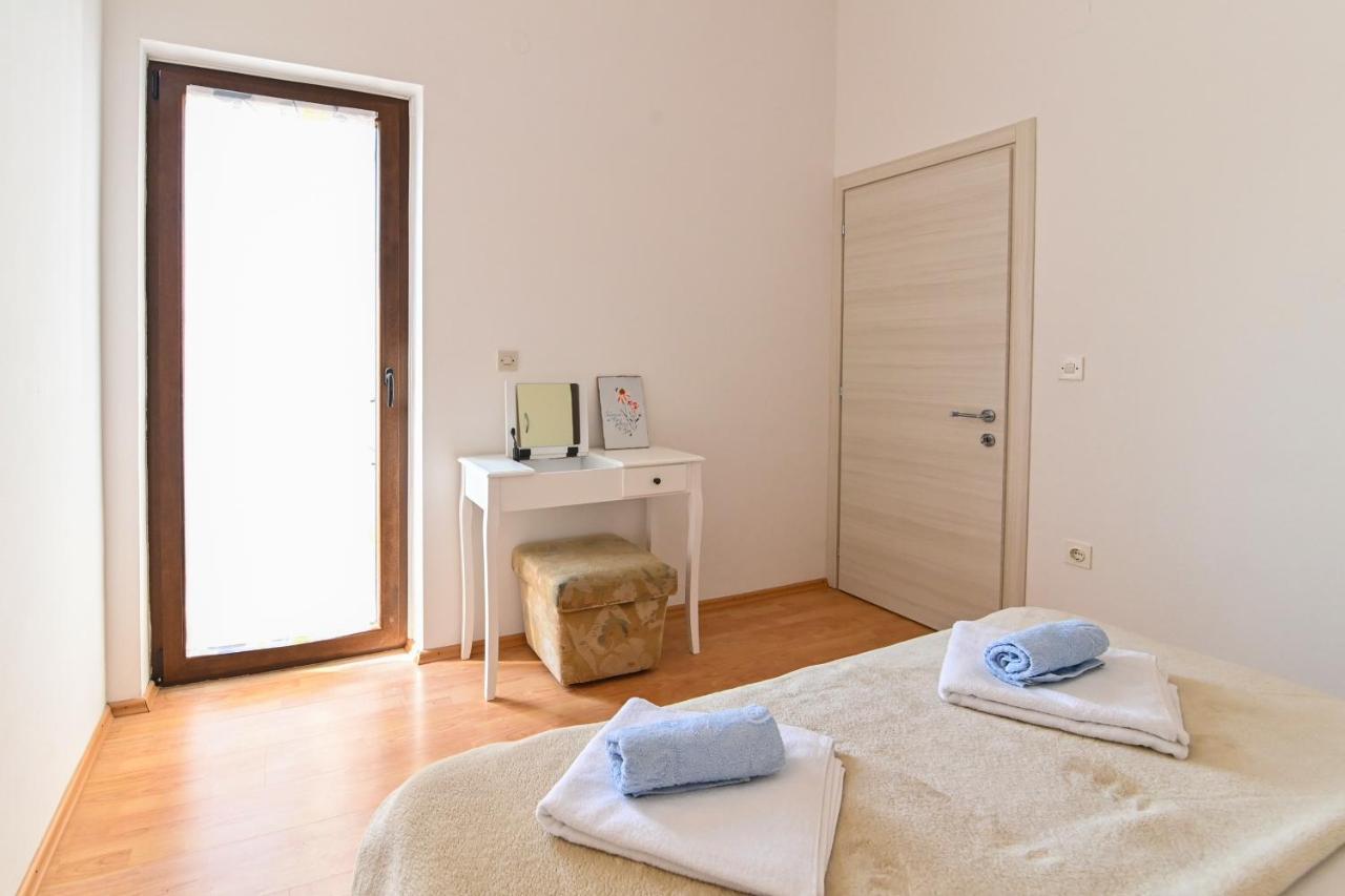 Apartments Andrea I Baska  Exterior photo
